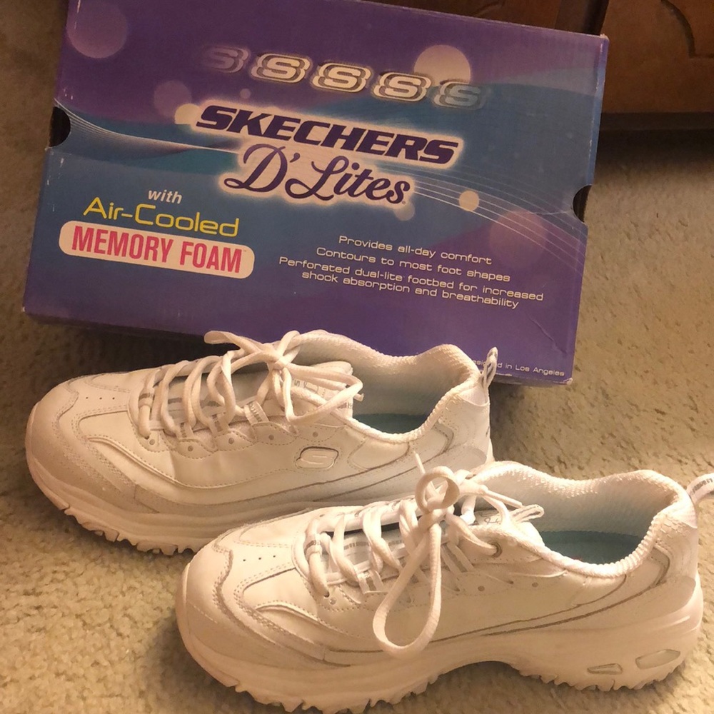 Sketchers D’Lites